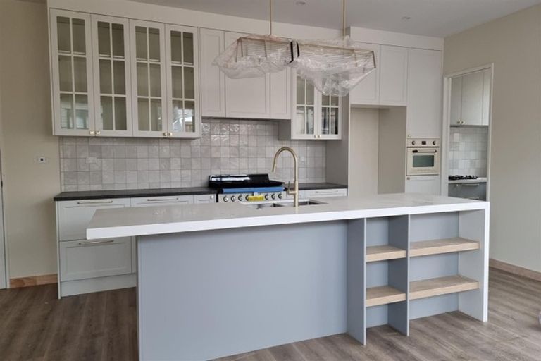 Photo of property in 135 Ormonde Drive, Silverdale, 0932