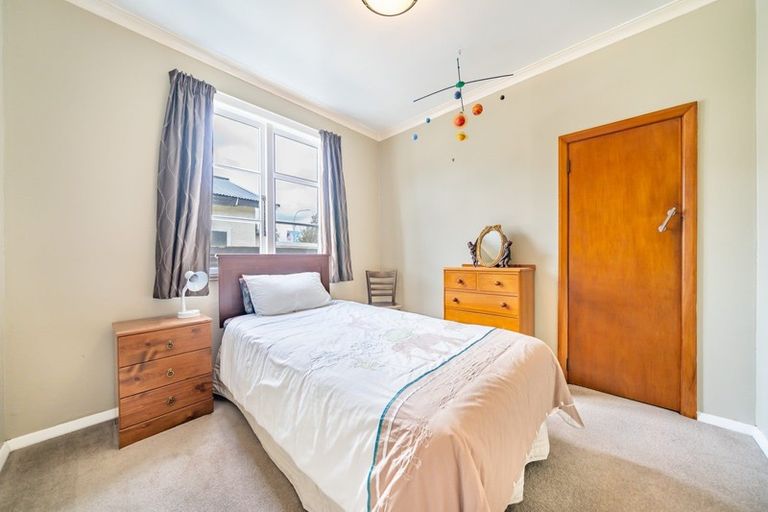 Photo of property in 94 Gibbons Street, Ebdentown, Upper Hutt, 5018