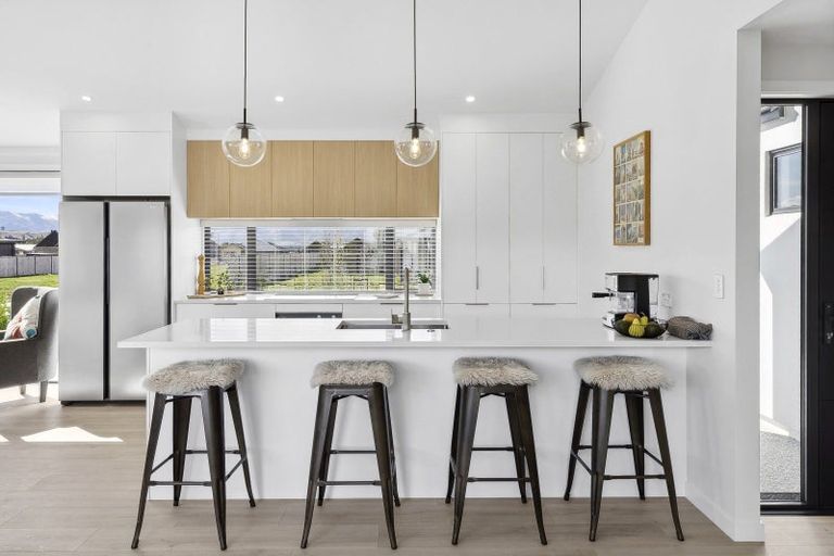 Photo of property in 47 Pounamu Avenue, Albert Town, Wanaka, 9305