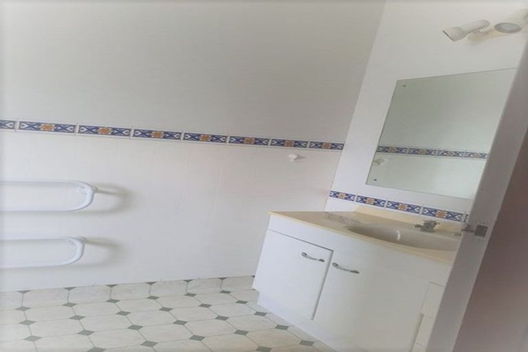 Photo of property in 10 Brassey Road, Saint Johns Hill, Whanganui, 4500