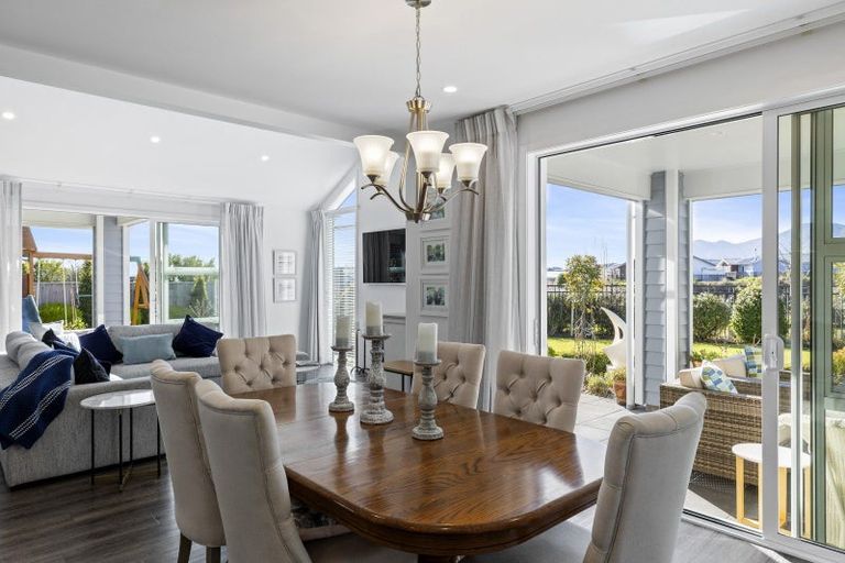 Photo of property in 13 Tuhua Close, Wharewaka, Taupo, 3330