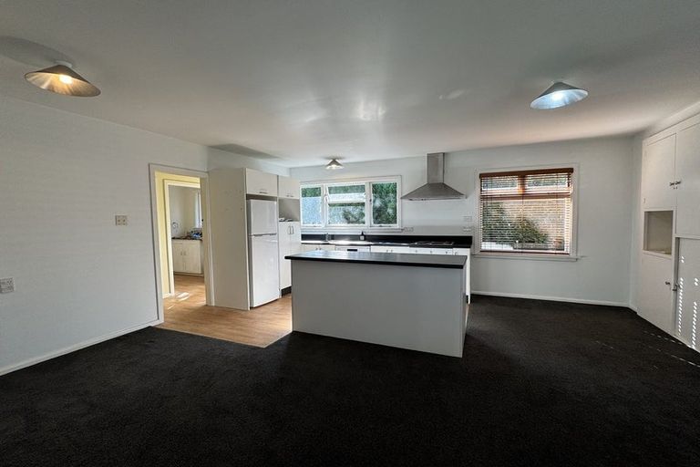 Photo of property in 3 Rochford Place, Bryndwr, Christchurch, 8052