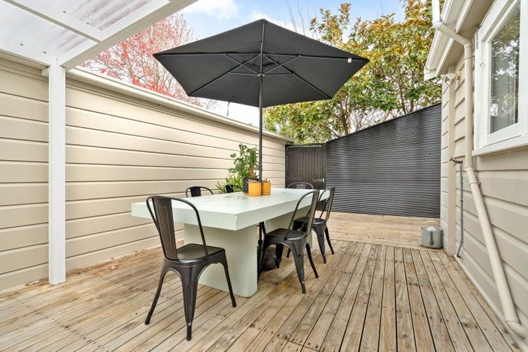 Photo of property in 141 Main Street, Greytown, 5712