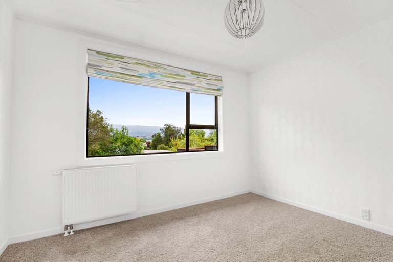 Photo of property in 2 Royal Terrace, Alexandra, 9320