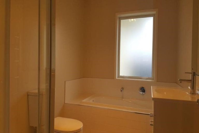 Photo of property in 22 Dunlops Crescent, Marshland, Christchurch, 8083