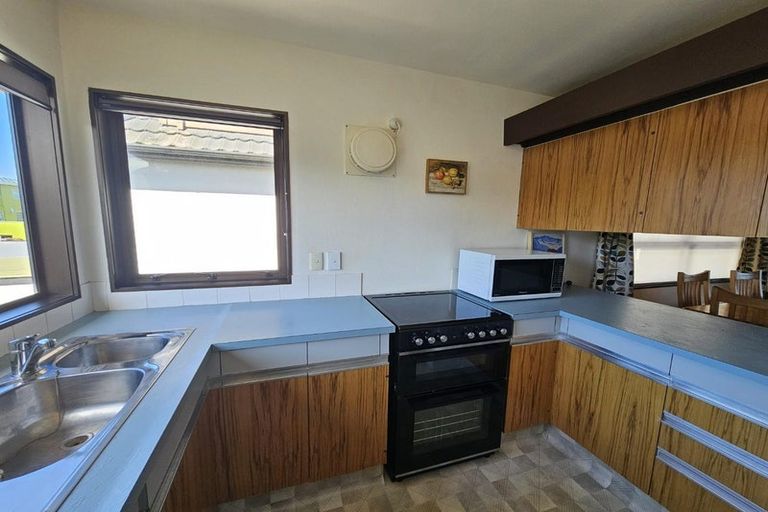 Photo of property in 13 Tamahine Street, Maupuia, Wellington, 6022