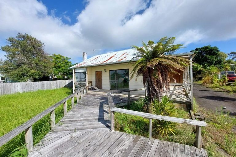 Photo of property in 39 Hillside Road, Papatoetoe, Auckland, 2025