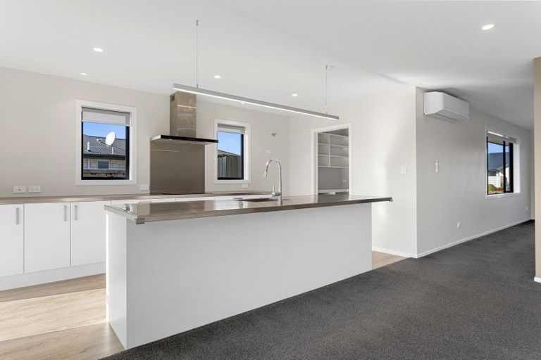 Photo of property in 15 Johnson Avenue, Amberley, 7410