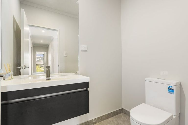 Photo of property in 25 Whale Bay Rise, Gulf Harbour, Whangaparaoa, 0930