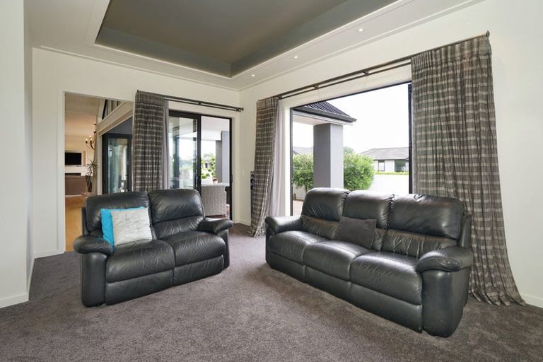 Photo of property in 71 Roy Hilton Drive, Flagstaff, Hamilton, 3210