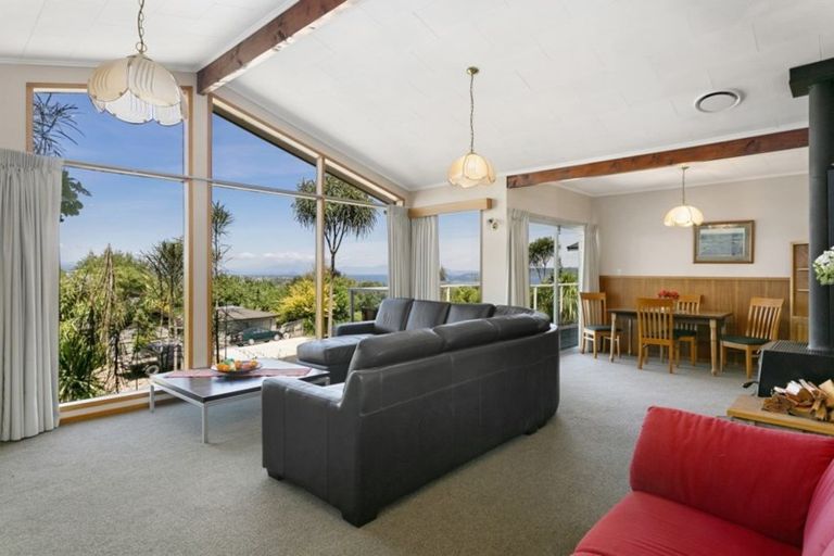 Photo of property in 66 Kurupae Road, Hilltop, Taupo, 3330