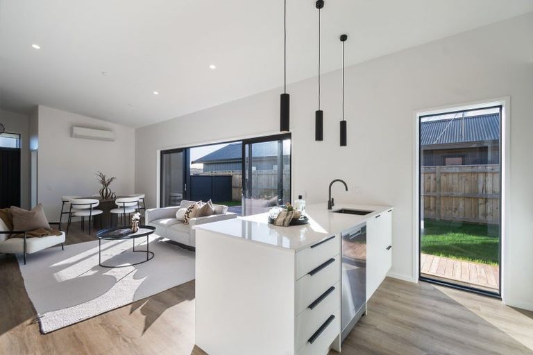 Photo of property in 12 Parkside Avenue, Maewa, Feilding, 4702
