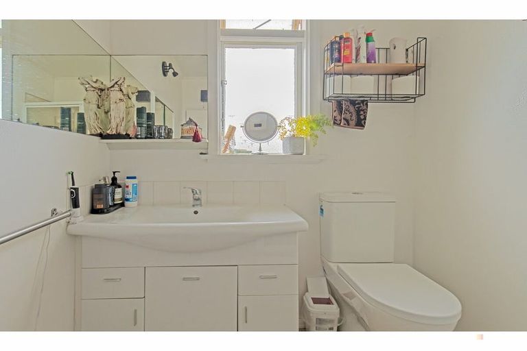 Photo of property in 109 North Street, Seaview, Timaru, 7910