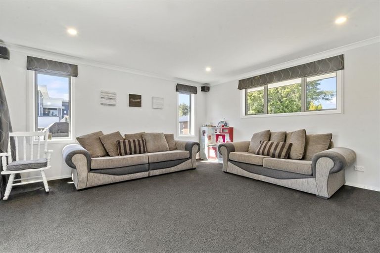 Photo of property in 14 Allendale Place, Morrinsville, 3300