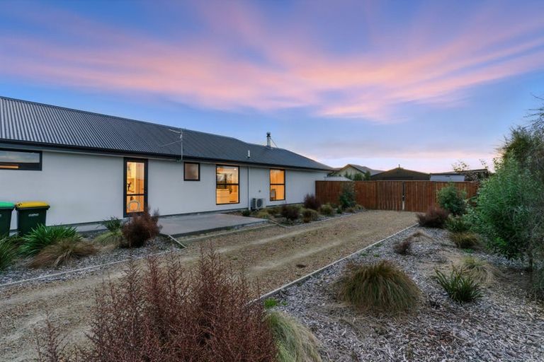 Photo of property in 33 Silver Peaks Drive, West Melton, 7618