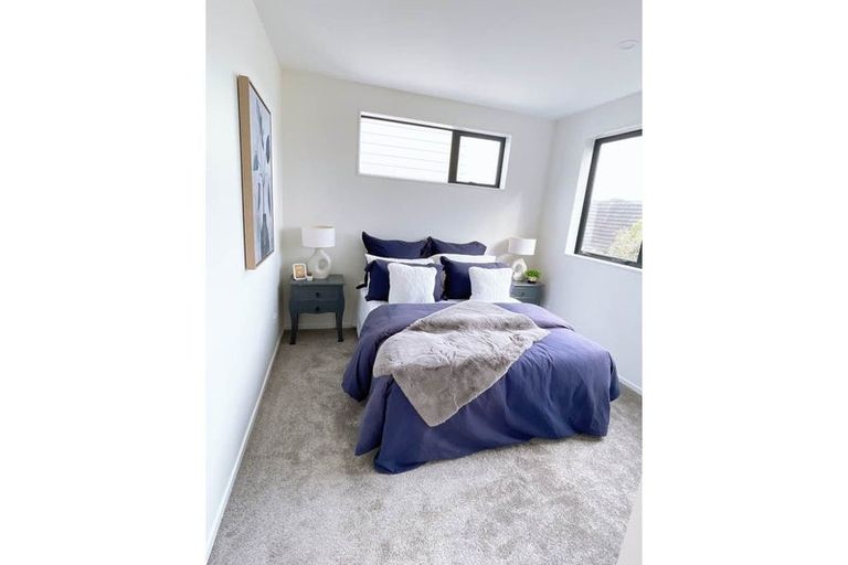 Photo of property in 9/55 Patons Road, Howick, Auckland, 2014