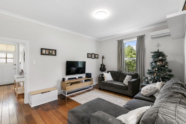 Photo of property in 50 York Street, Moera, Lower Hutt, 5010