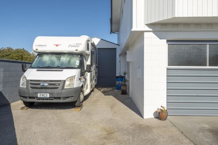 Photo of property in 15 Wiremu Street, Brookfield, Tauranga, 3110