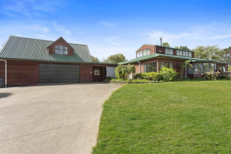 Photo of property in 106 Elmore Road, Lucas Heights, Albany, 0793