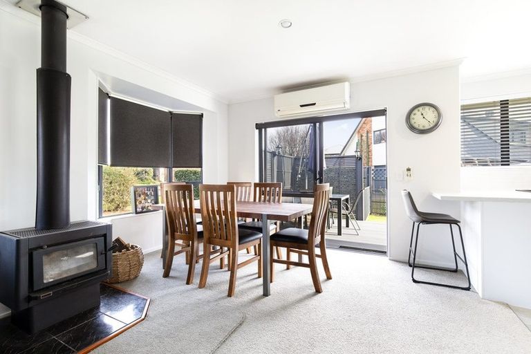 Photo of property in 4 Knox Place, Leamington, Cambridge, 3432