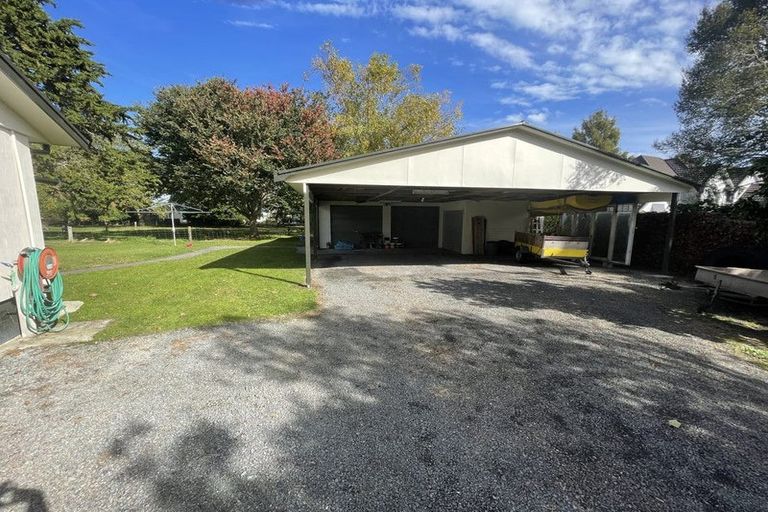 Photo of property in 206 Thornton Road, Cambridge, 3434