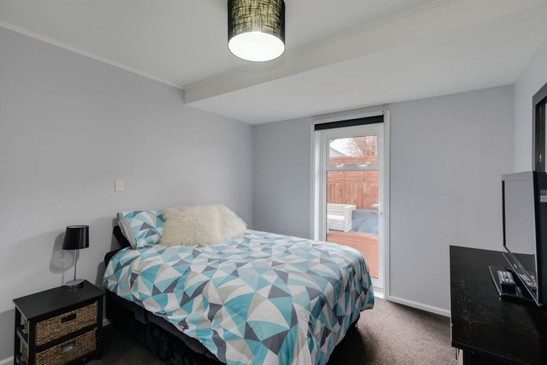 Photo of property in 4 Saunders Place, Redwood, Christchurch, 8051