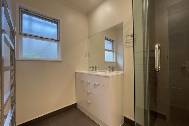 Photo of property in 105 Mountbatten Avenue, Hillcrest, Auckland, 0627