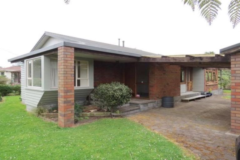 Photo of property in 276 Tukapa Street, Hurdon, New Plymouth, 4310