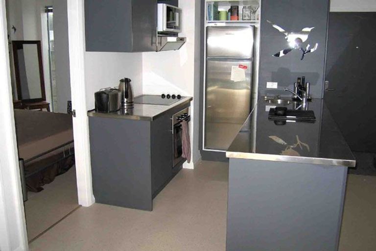 Photo of property in Monvie Apartments, 308/15 Holland Street, Te Aro, Wellington, 6011