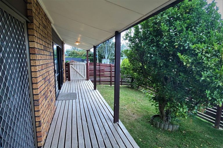Photo of property in 1/44 Manse Road, Pahurehure, Papakura, 2113
