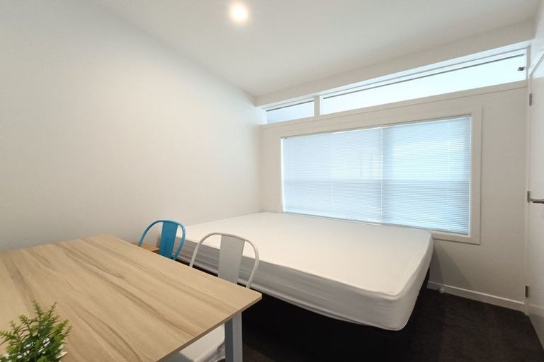 Photo of property in 201 Pakuranga Road, Pakuranga, Auckland, 2010