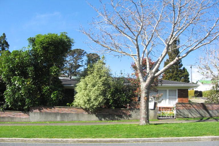 Photo of property in 67 Brooklands Road, Brooklands, New Plymouth, 4310