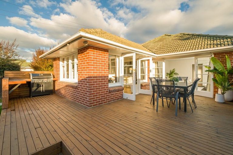 Photo of property in 12 Bainton Street, Bishopdale, Christchurch, 8053