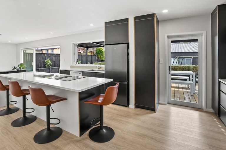 Photo of property in 6a Carey Street, Maeroa, Hamilton, 3200