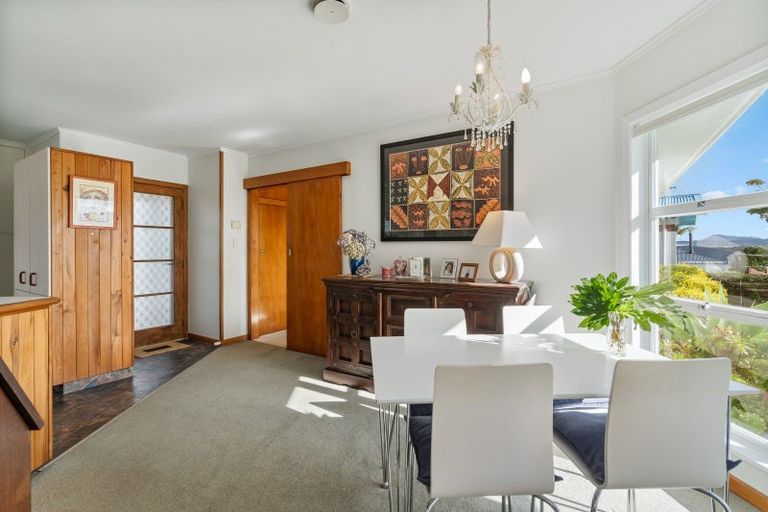 Photo of property in 6 George Point Road, Onerahi, Whangarei, 0110