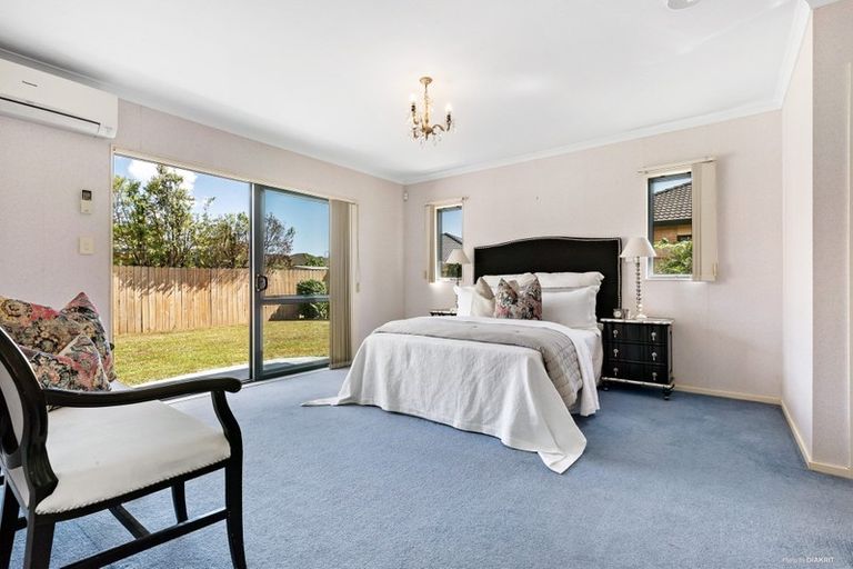 Photo of property in 5 Coleraine Place, East Tamaki, Auckland, 2016