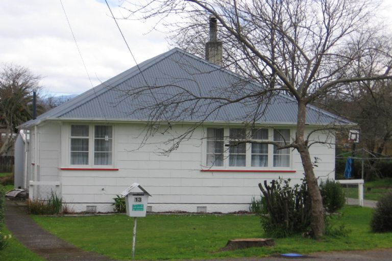 Photo of property in 13 Stamford Place, Lansdowne, Masterton, 5810