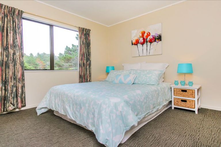 Photo of property in 27 Kay Road, Swanson, Auckland, 0614