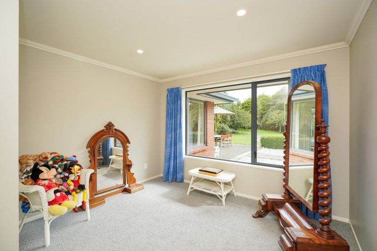 Photo of property in 25 Spence Avenue, Otatara, Invercargill, 9879