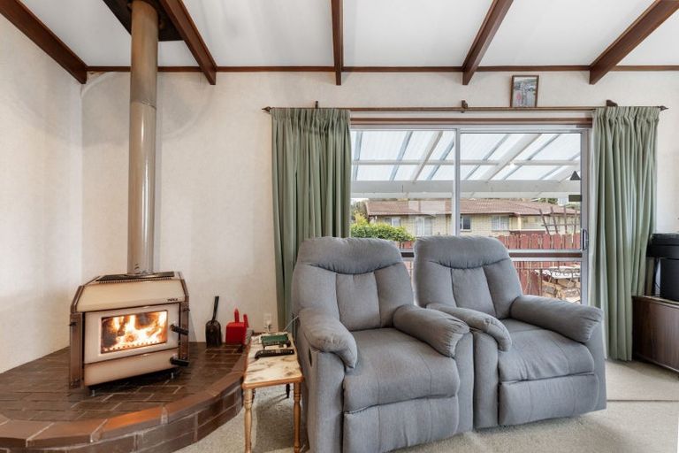 Photo of property in 18 Kingslea Street, Holmes Hill, Oamaru, 9401