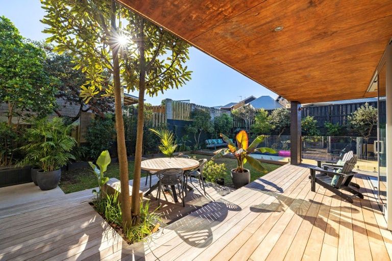 Photo of property in 31 Valley Road, Mount Maunganui, 3116