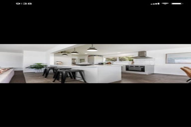 Photo of property in 70 Upper Whangateau Road, Big Omaha, 0985