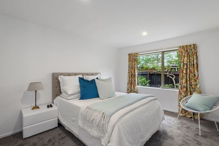 Photo of property in 130 Wairakei Road, Bryndwr, Christchurch, 8053