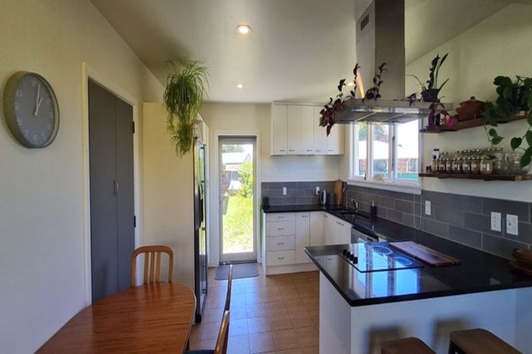 Photo of property in 44 Lyndhurst Crescent, Aranui, Christchurch, 8061