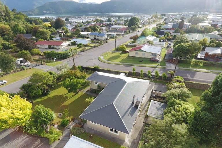 Photo of property in 5 Lawrence Street, Havelock, 7100