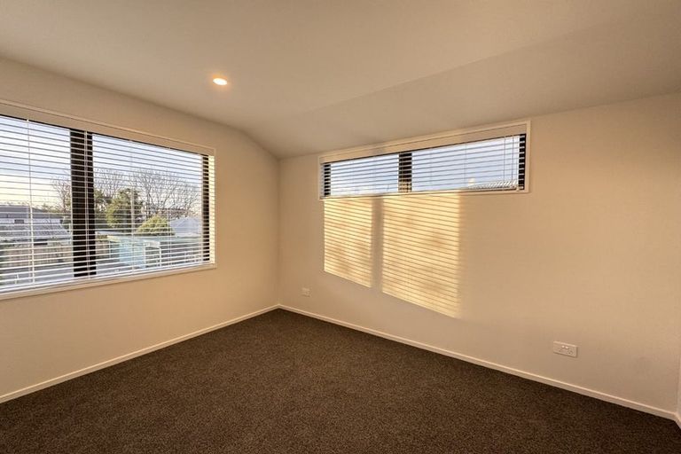 Photo of property in 3/4 Grove Road, Addington, Christchurch, 8024