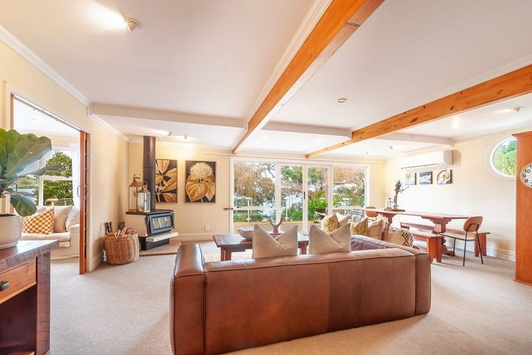 Photo of property in 73 Bay View Road, Whangarei Heads, Whangarei, 0174