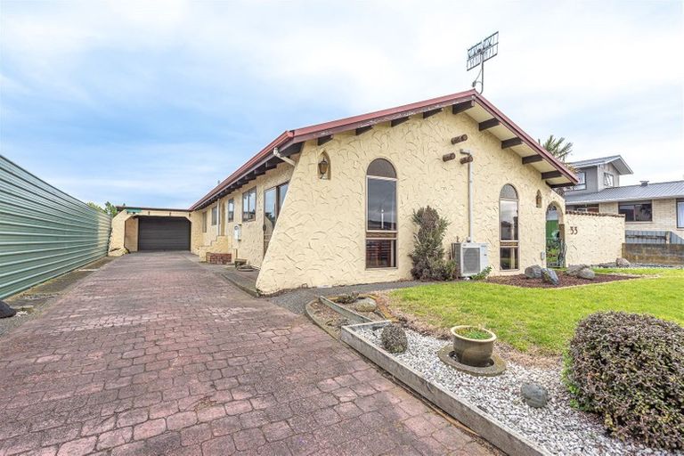 Photo of property in 53 Hinau Street, Castlecliff, Whanganui, 4501