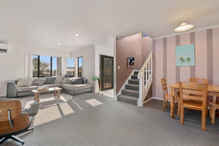 Photo of property in 6b Hoyte Place, Pukehangi, Rotorua, 3015