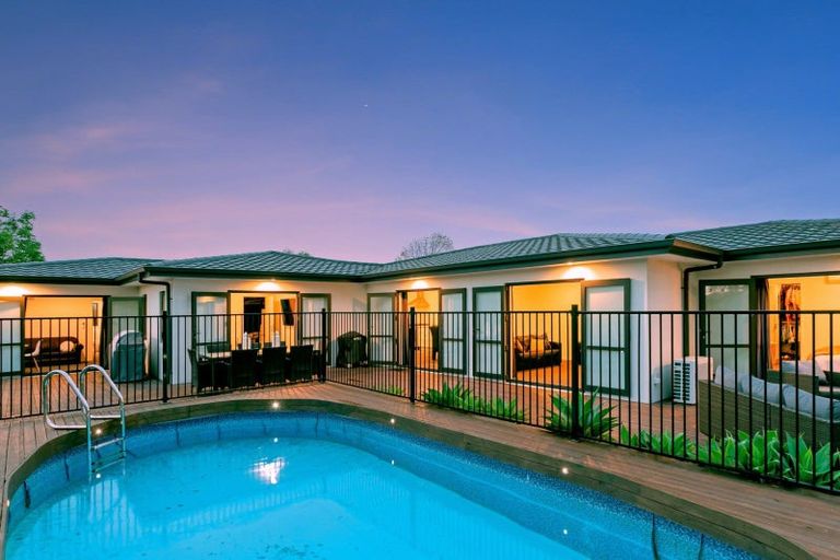 Photo of property in 83 Stableford Drive, Pyes Pa, Tauranga, 3112